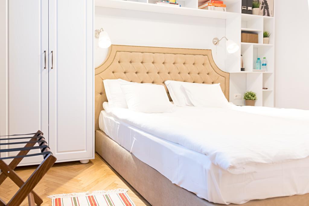 Kristen House Bucarest Extérieur photo