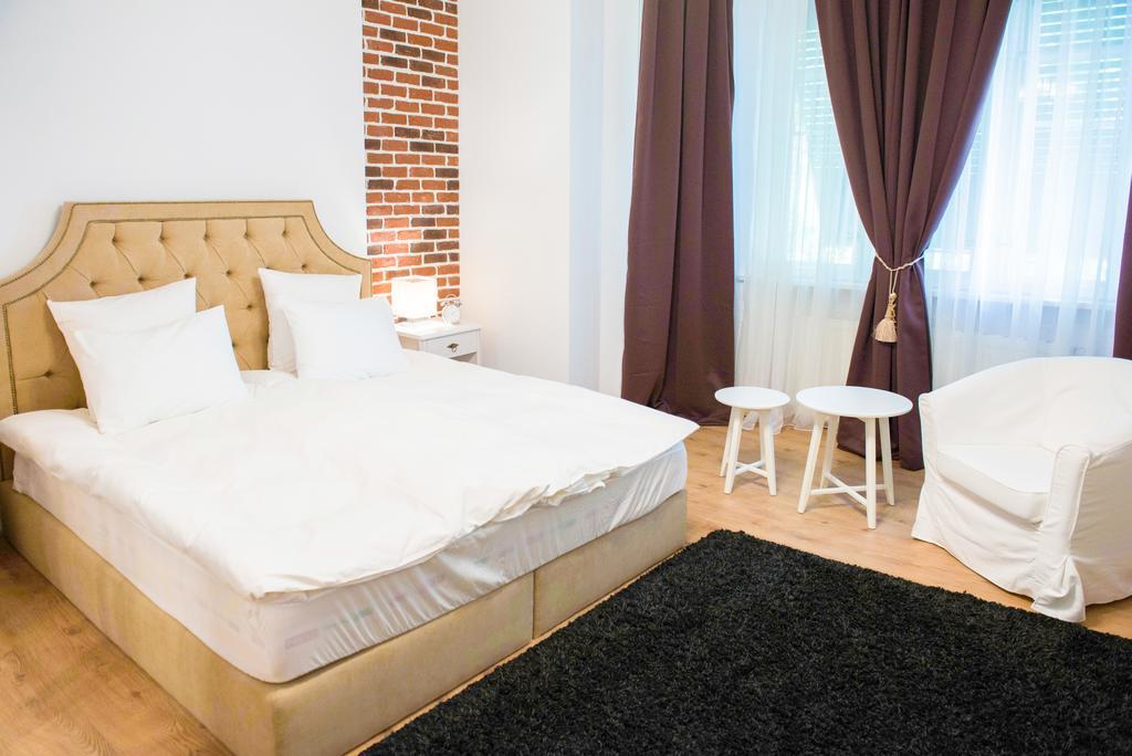 Kristen House Bucarest Extérieur photo